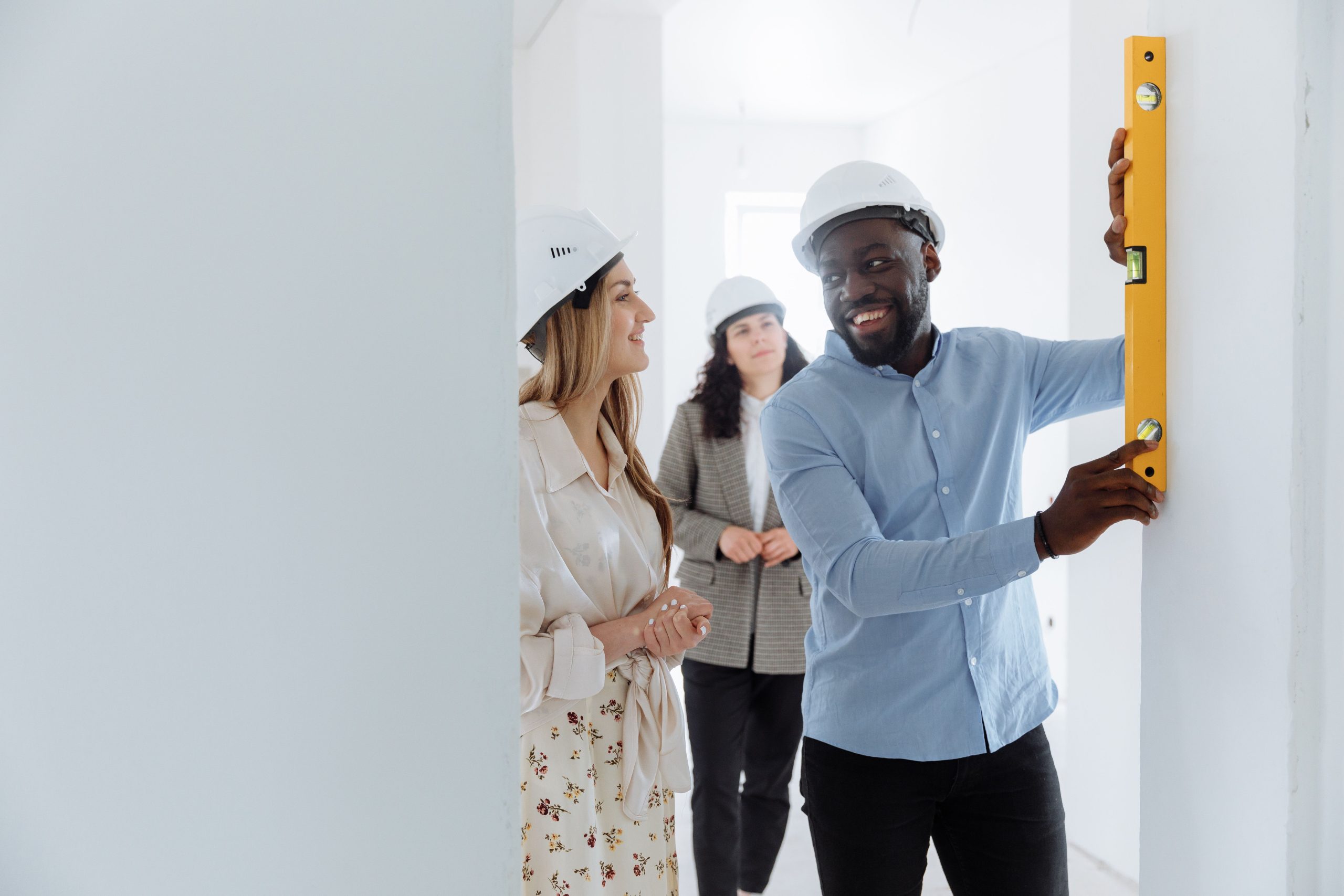Équipe professionnels collaboration chantier construction