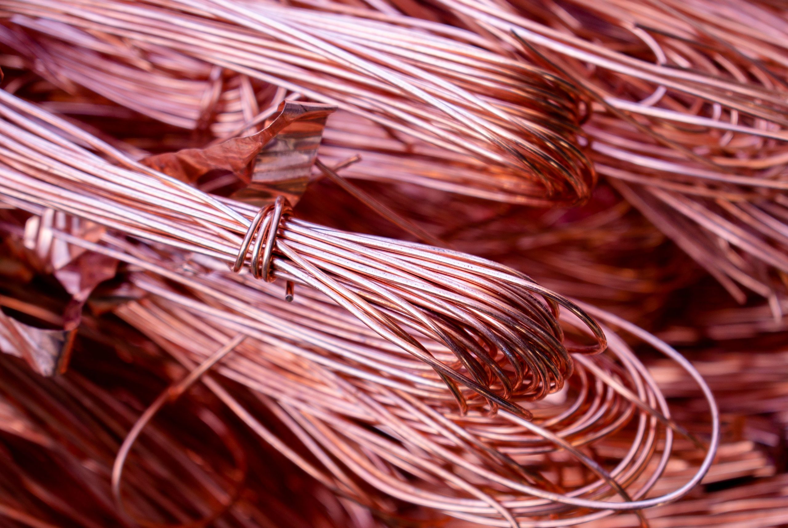 Fils de cuivre texture métallique recyclage